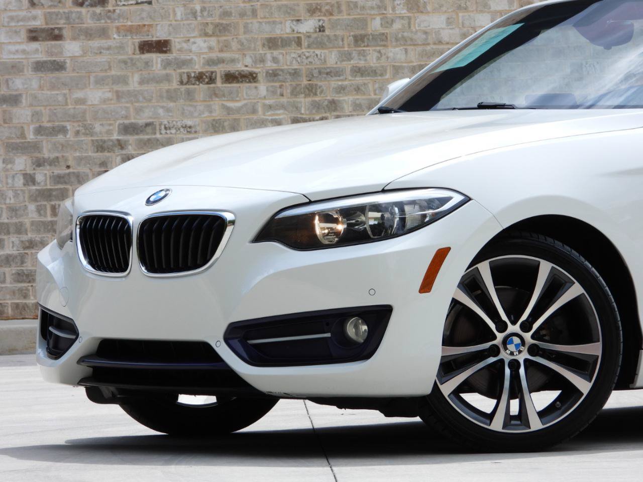 Used 2017 BMW 230i Convertible RWD image 6