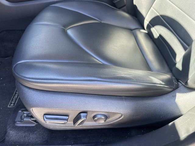 Used 2022 Toyota Highlander XLE image 22