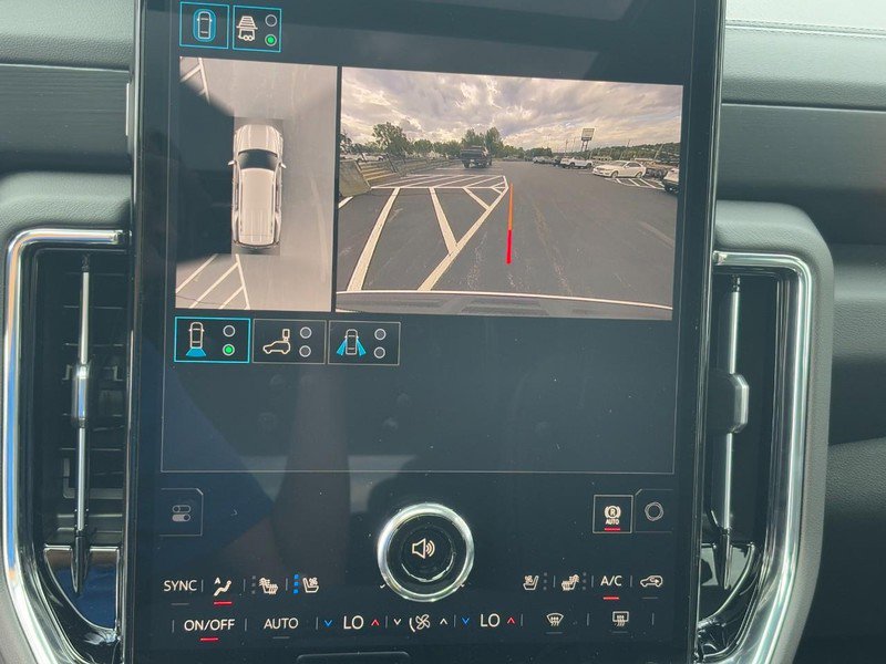 New 2026 GMC Yukon Denali w/ Sun & Power Step Package image 43