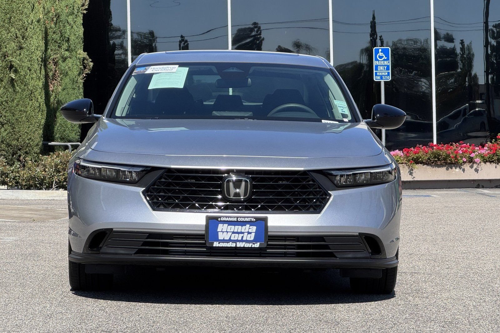 Certified 2025 Honda Accord SE image 7
