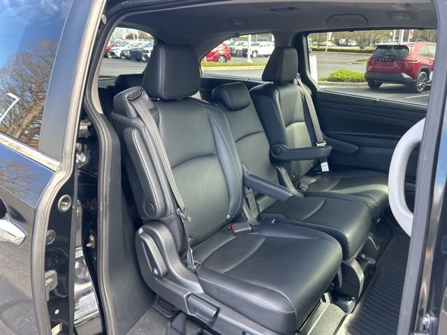 Used 2023 Honda Odyssey Touring image 18