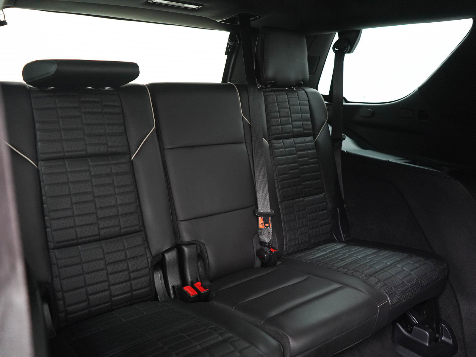 Used 2021 Cadillac Escalade Sport Platinum AWD/4WD image 13