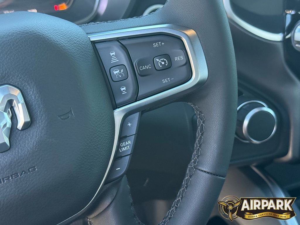 New 2026 RAM 1500 4x4 Crew Cab image 19