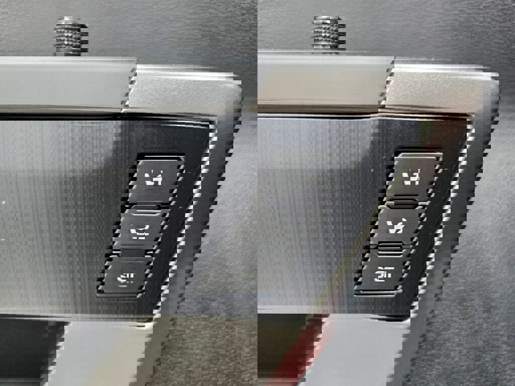 New 2026 Toyota Sequoia Platinum image 37