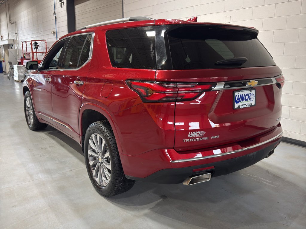 Used 2023 Chevrolet Traverse Premier image 3