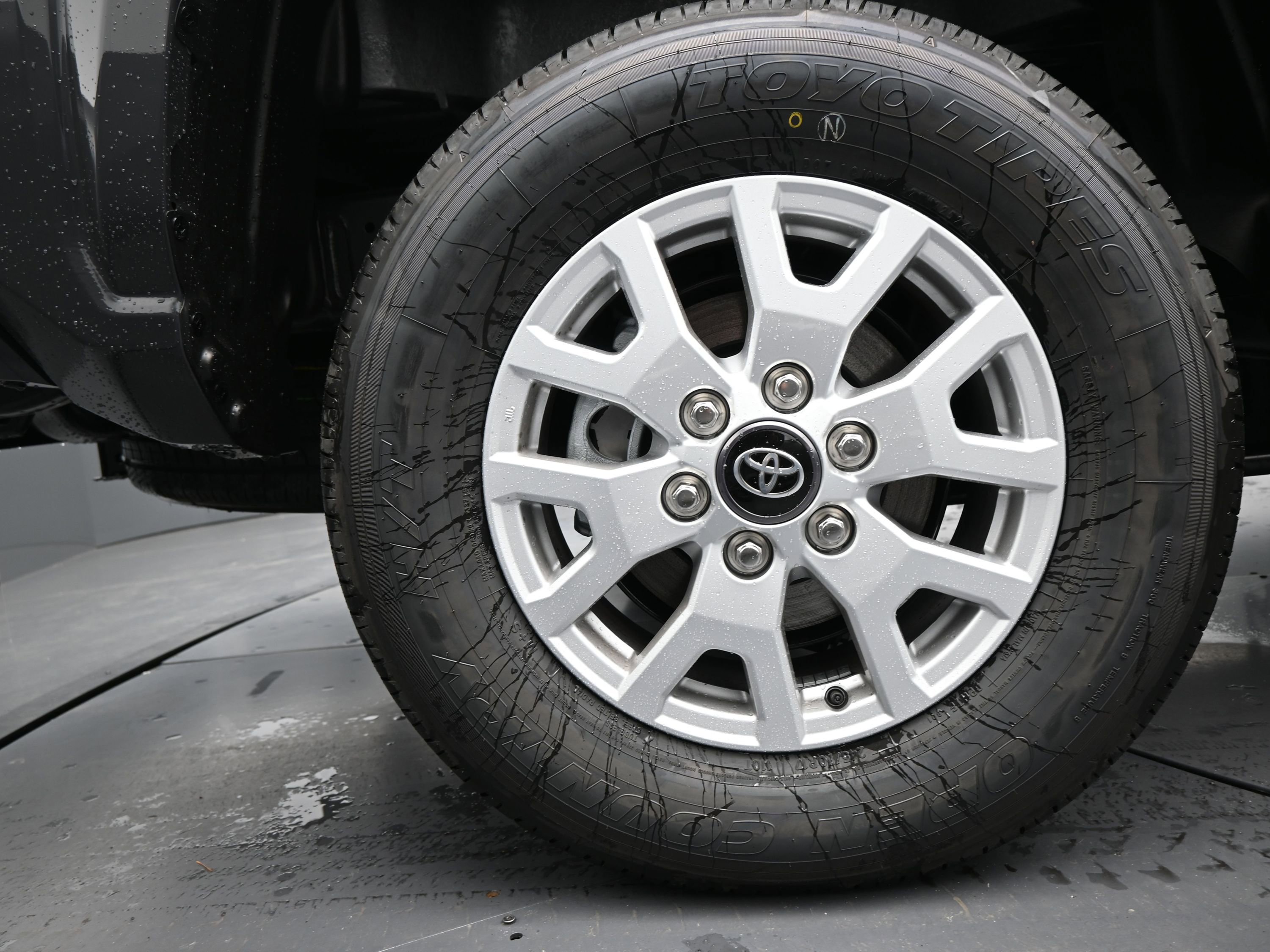 Used 2024 Toyota Tacoma SR5 image 16