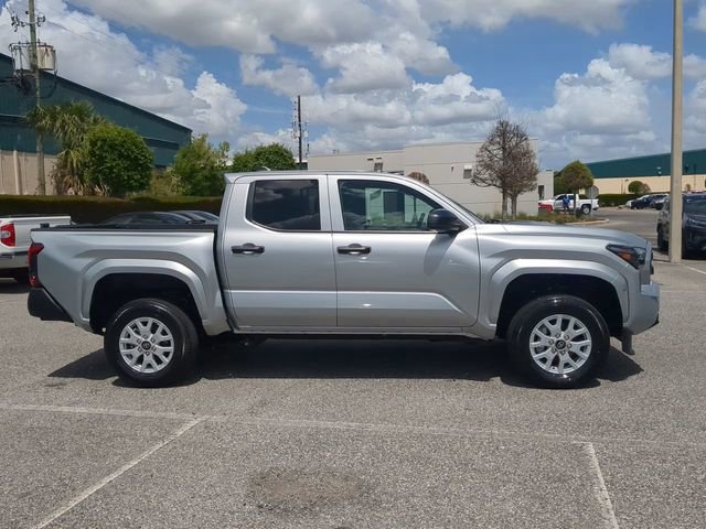 Certified 2025 Toyota Tacoma SR image 3