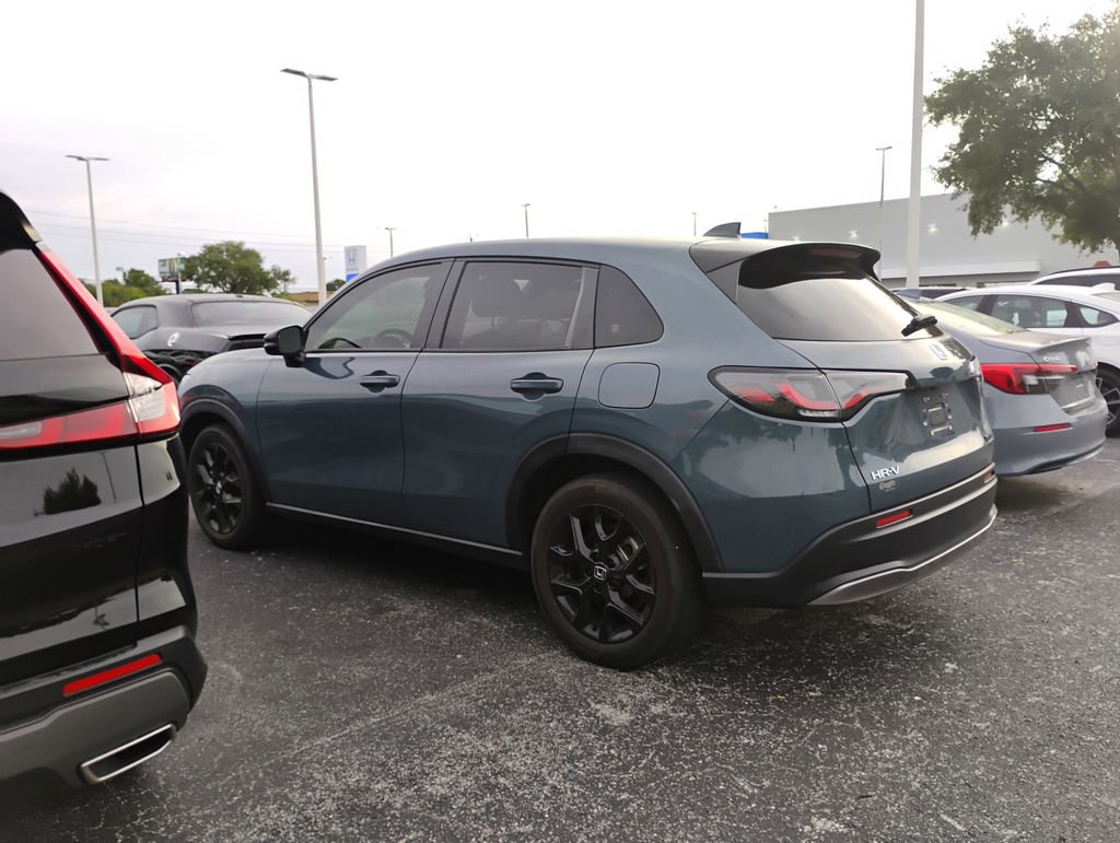 Used 2024 Honda HR-V Sport image 7