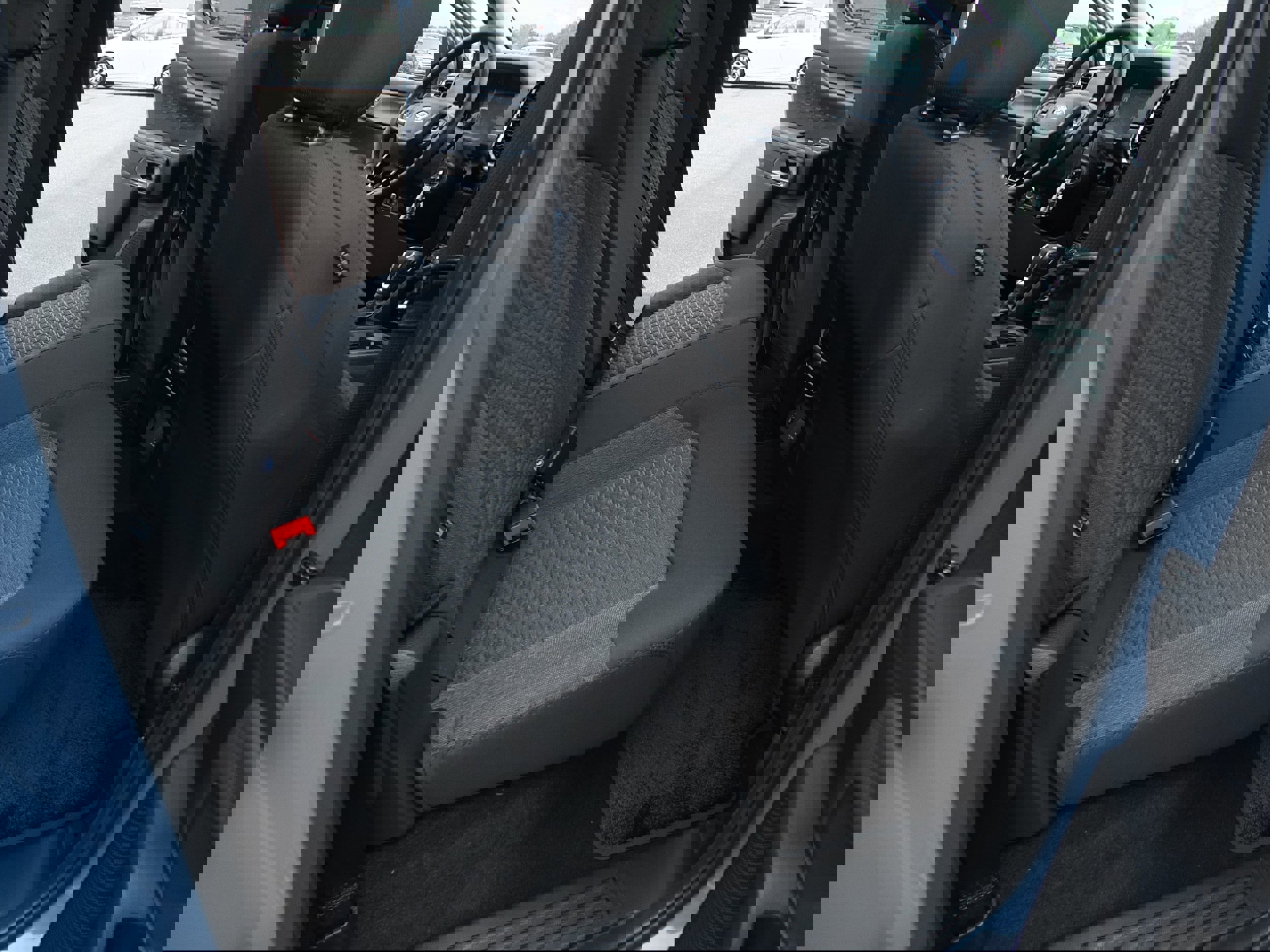 New 2025 Ford Ranger XLT w/ Equipment Group 301A High image 12