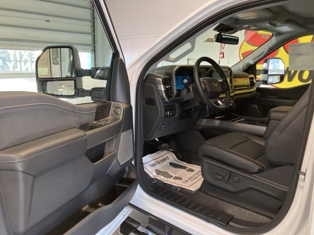 New 2026 Ford F350 4x4 Crew Cab Super Duty image 24