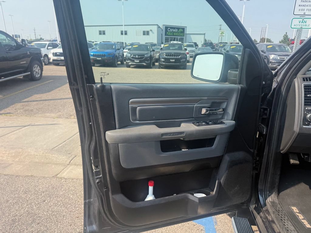 Used 2016 RAM 1500 Big Horn AWD/4WD image 8