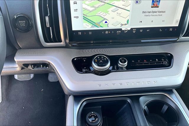 Used 2025 Ford Expedition Max Active image 18