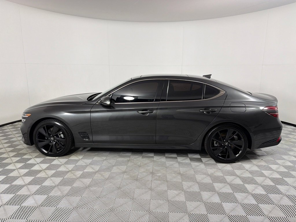 Used 2023 Genesis G70 2.0T w/ Sport Prestige Package RWD image 8