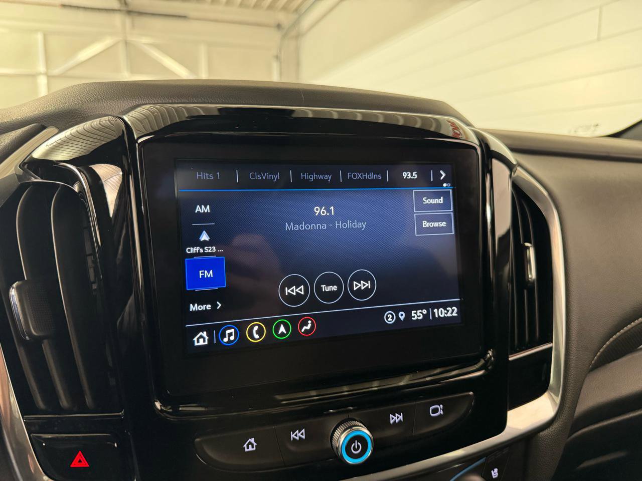 Used 2023 Chevrolet Traverse Premier w/ LPO, Floor Liner Package AWD/4WD image 24