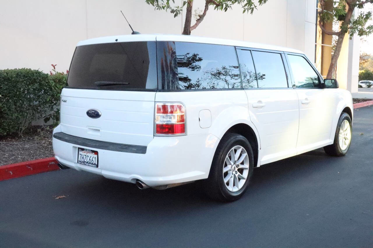 Used 2014 Ford Flex SE image 7
