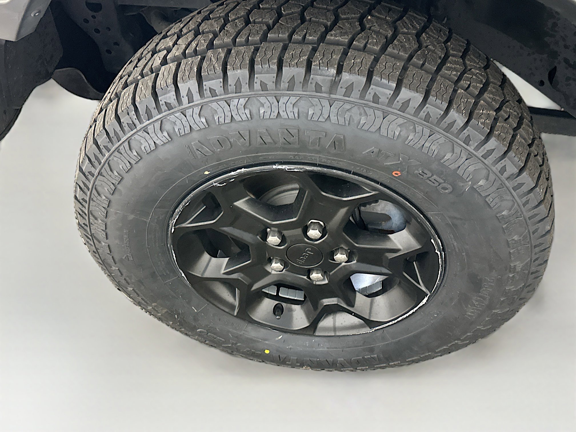 Used 2023 Jeep Wrangler Unlimited image 11