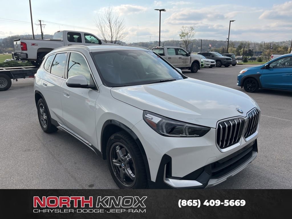 Used 2025 BMW X1 xDrive28i image 2