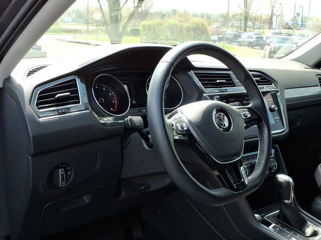 Used 2018 Volkswagen Tiguan SE image 21