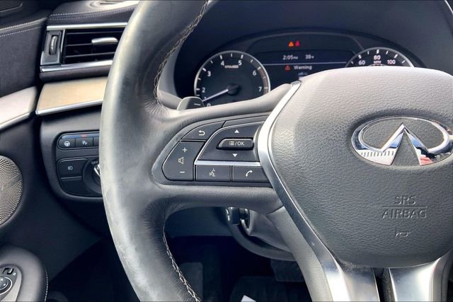 Used 2019 INFINITI QX50 Essential w/ Sensory Package image 14
