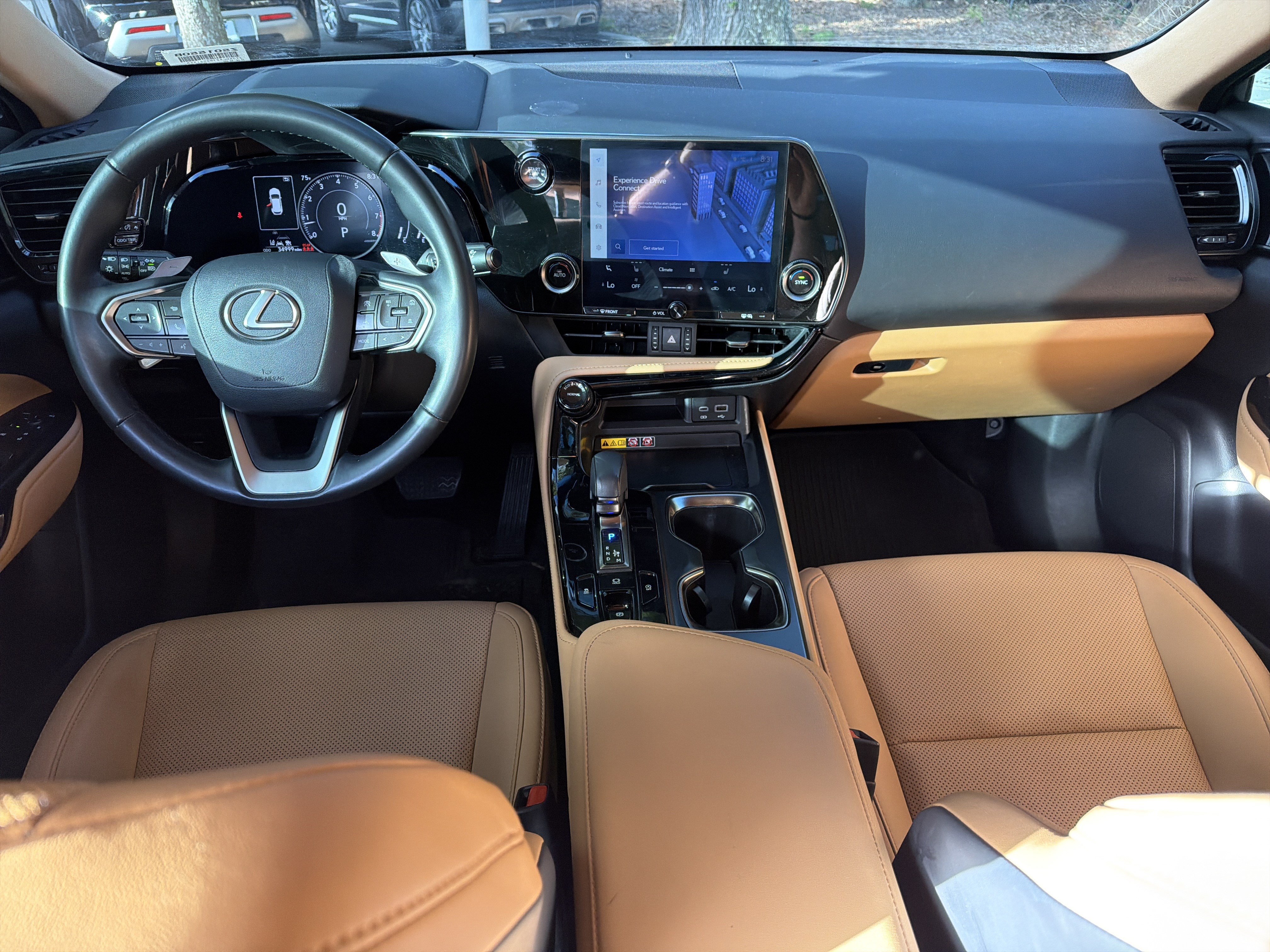 Certified 2025 Lexus NX 250 FWD w/ Accessory Package (2T) image 31