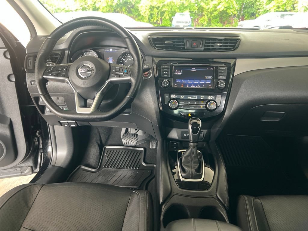 Used 2020 Nissan Rogue Sport SL w/ Premium Package AWD/4WD image 17