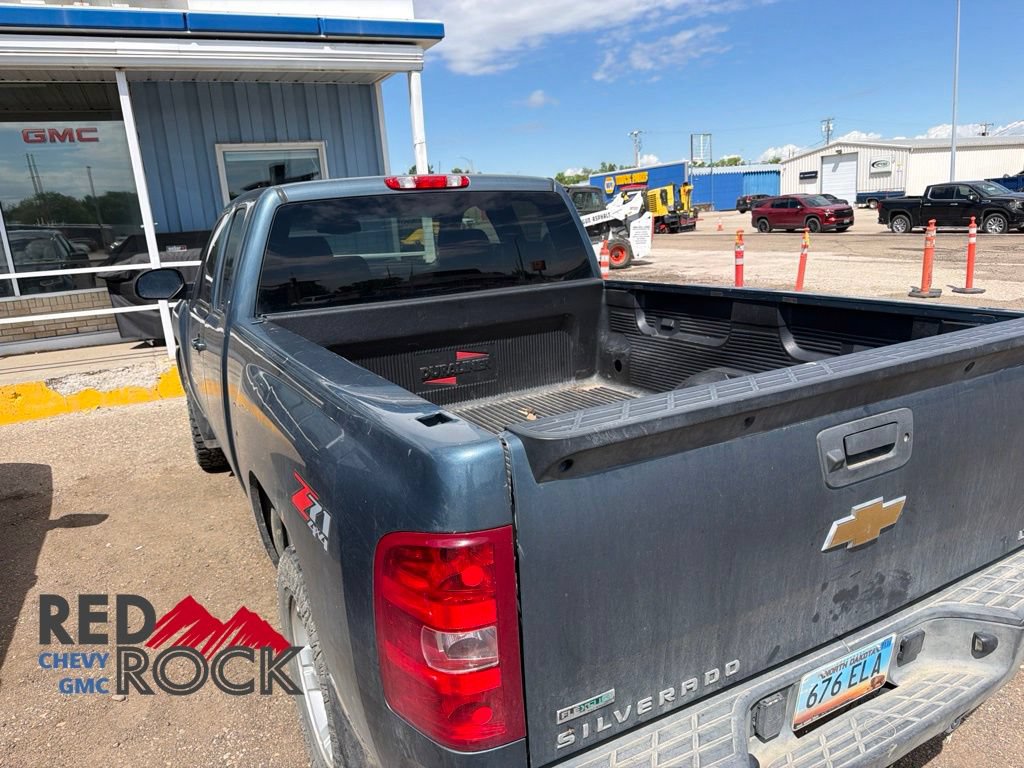 Used 2011 Chevrolet Silverado 1500 LTZ w/ LTZ Plus Package AWD/4WD image 9