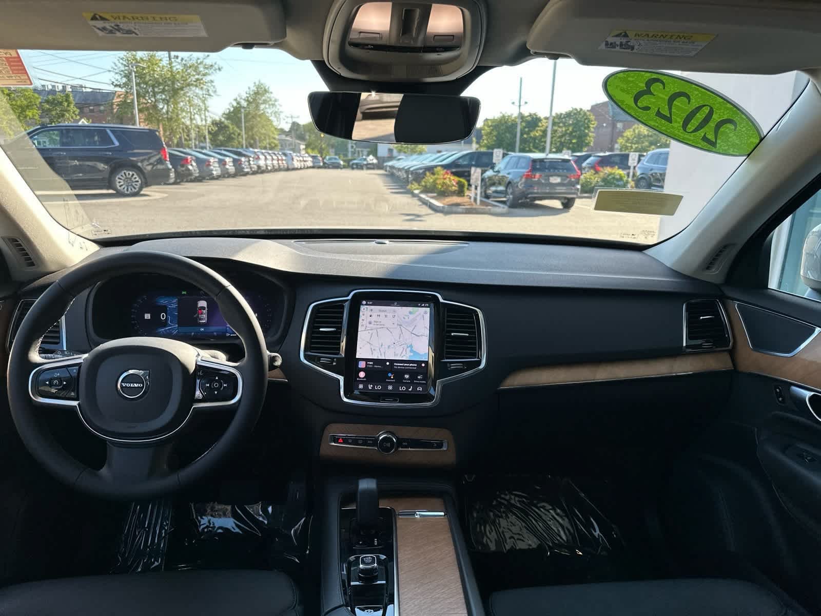 Used 2023 Volvo XC90 B5 Plus w/ Protection Package Premier AWD/4WD image 27