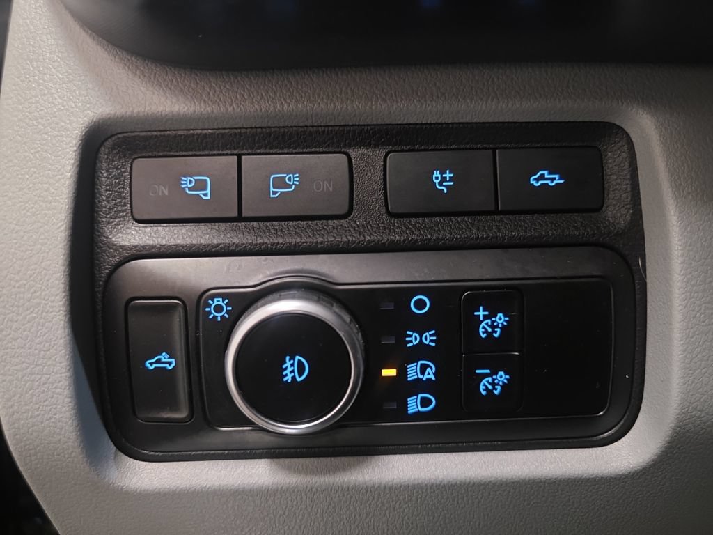 Used 2024 Ford F450 Limited w/ FX4 Off-Road Package AWD/4WD image 18