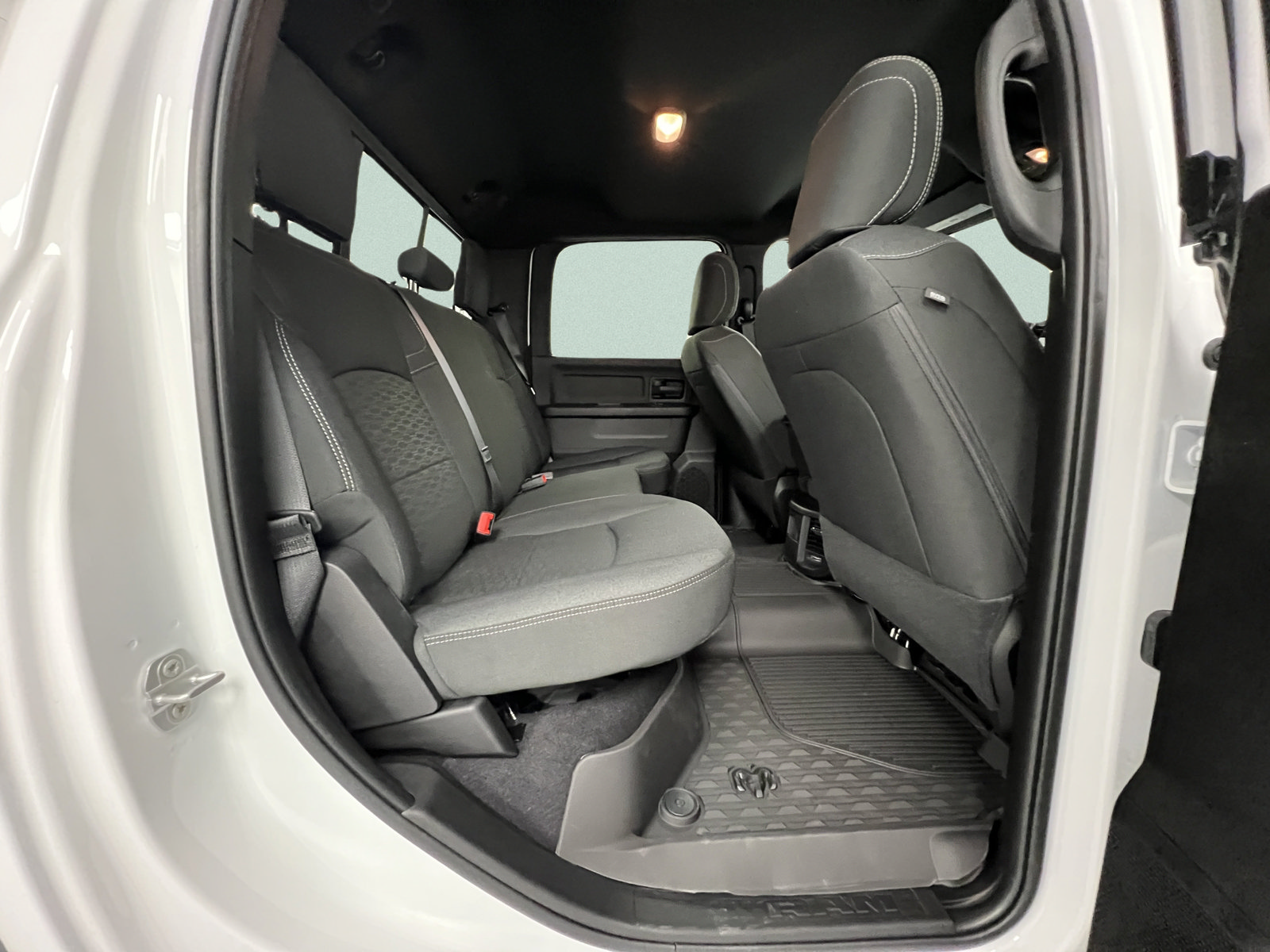 New 2027 RAM 2500 Tradesman AWD/4WD image 30