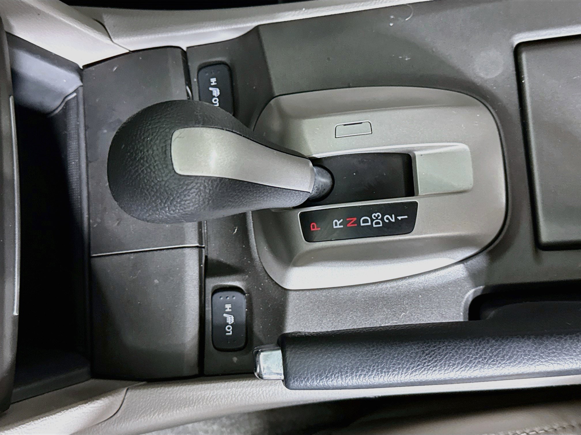 Used 2011 Honda Accord EX-L image 17