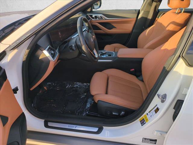 Used 2023 BMW i4 eDrive35 w/ Premium Package RWD image 17