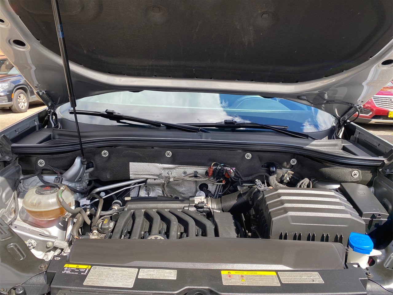 Used 2021 Volkswagen Atlas Cross Sport SE image 15