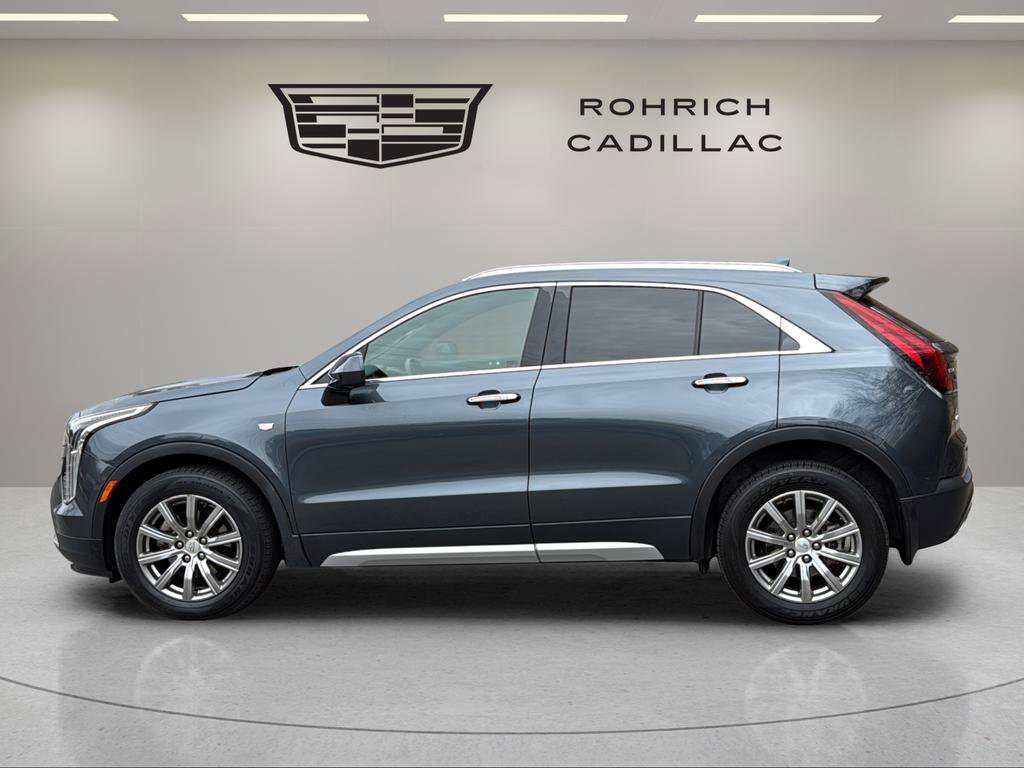 Used 2019 Cadillac XT4 Premium Luxury w/ Cold Weather Package image 9