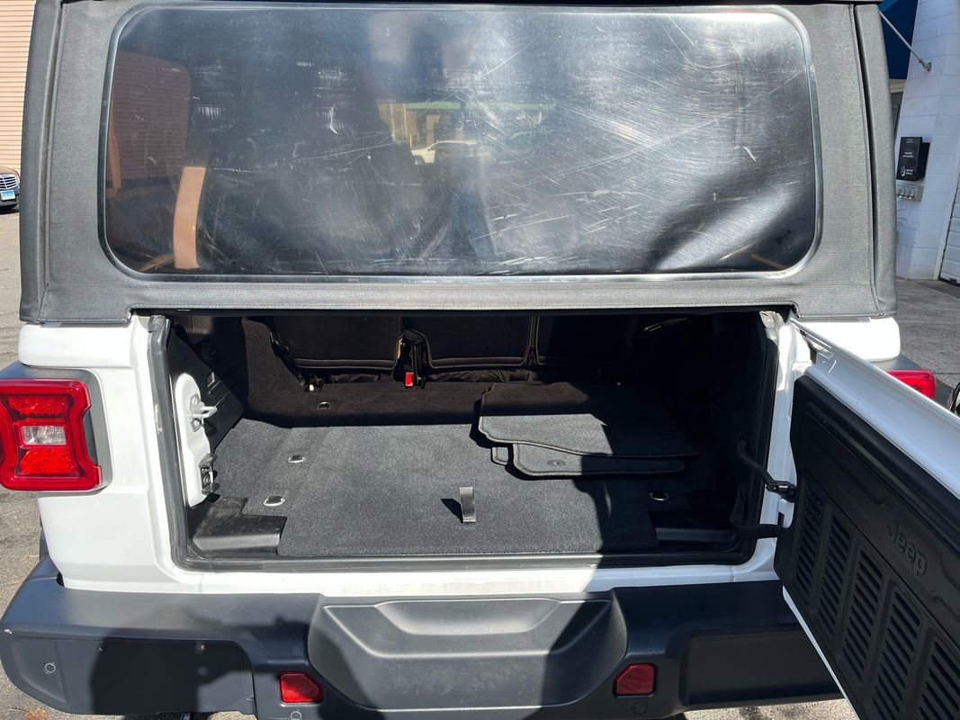 Used 2018 Jeep Wrangler Unlimited Sport S image 21