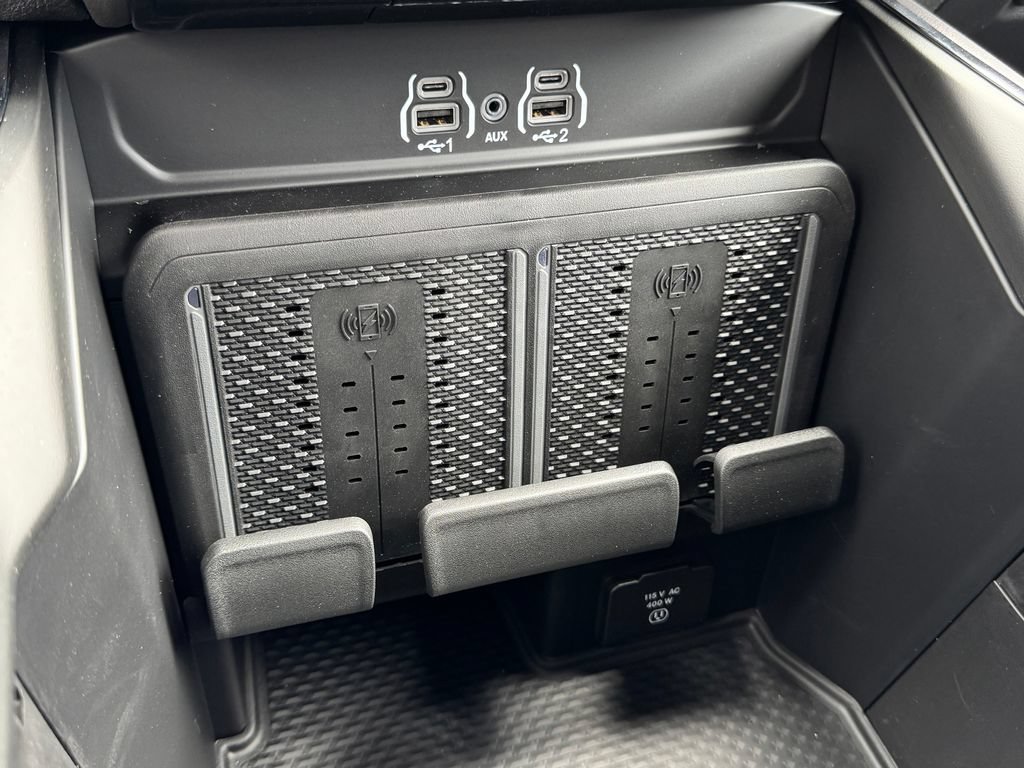 New 2026 RAM 2500 Laramie AWD/4WD image 21