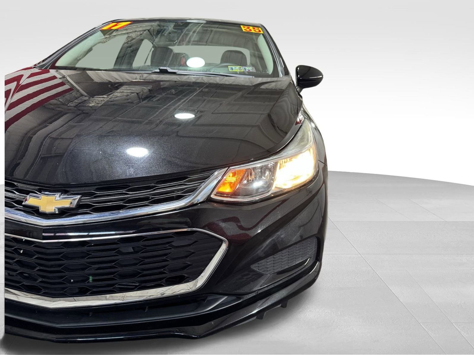 Used 2017 Chevrolet Cruze LS image 10
