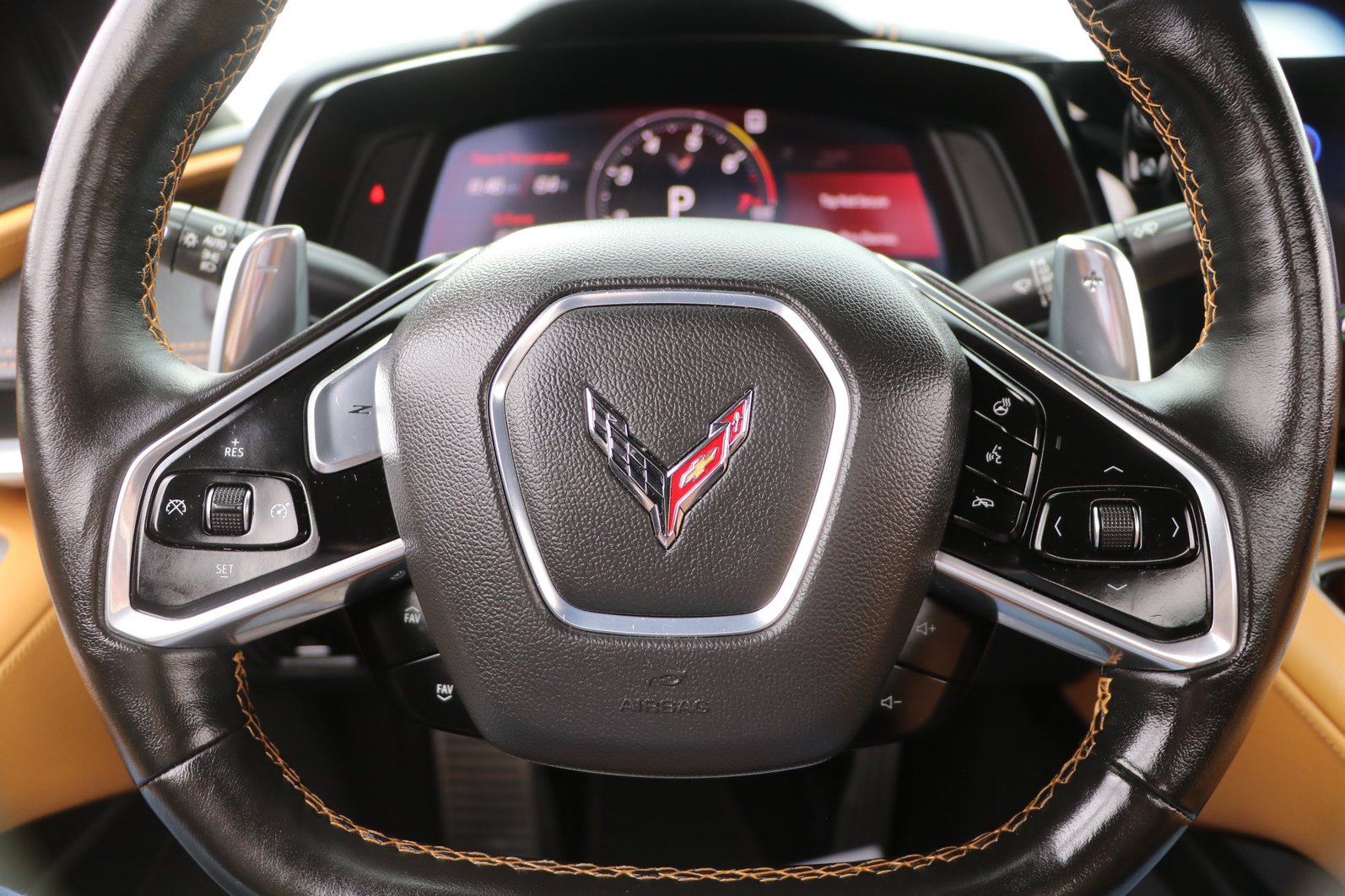 Used 2021 Chevrolet Corvette Stingray Preferred Conv w/ Z51 Performance Package RWD image 17