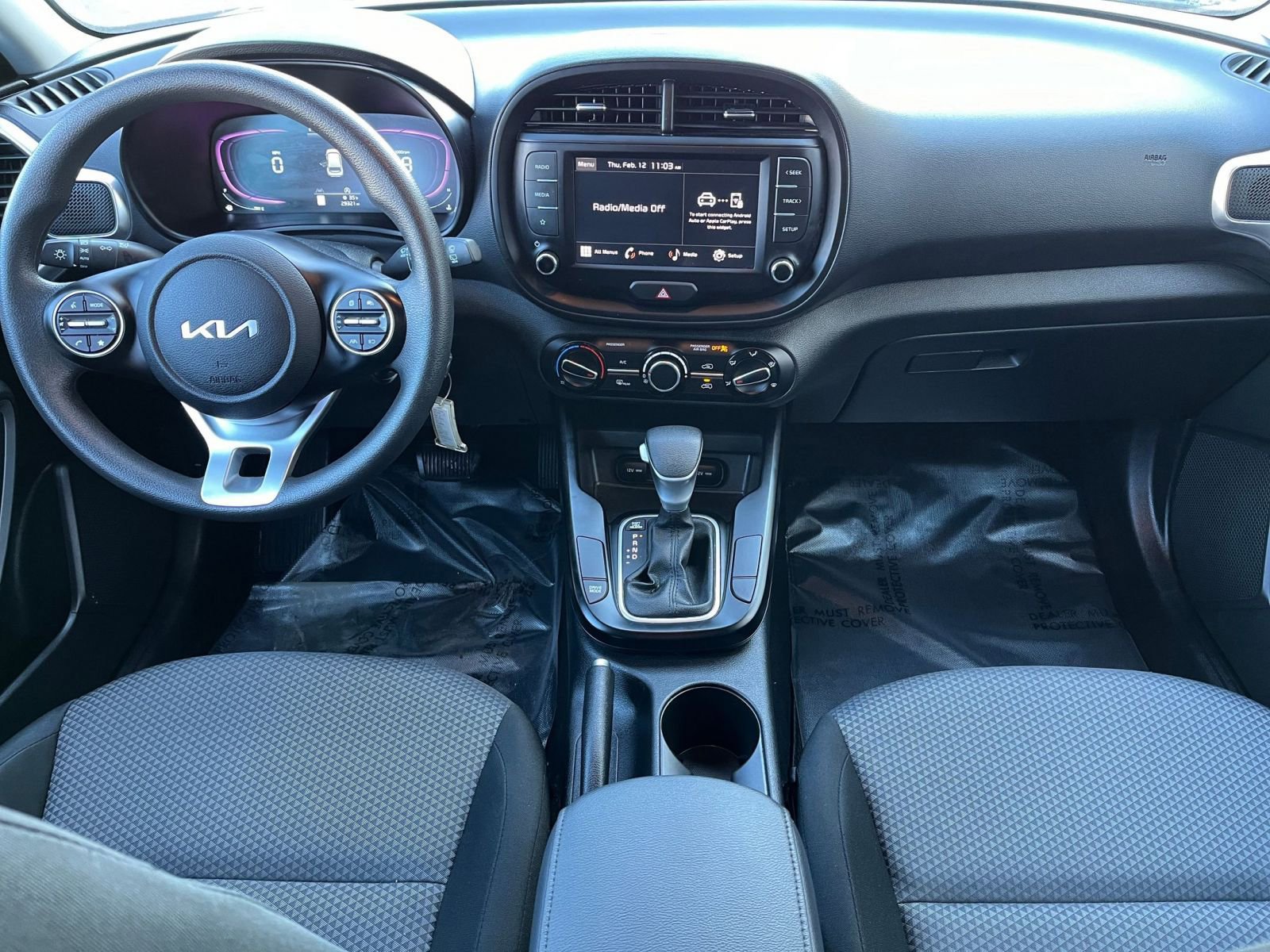 Used 2025 Kia Soul LX w/ LX Technology Package image 29