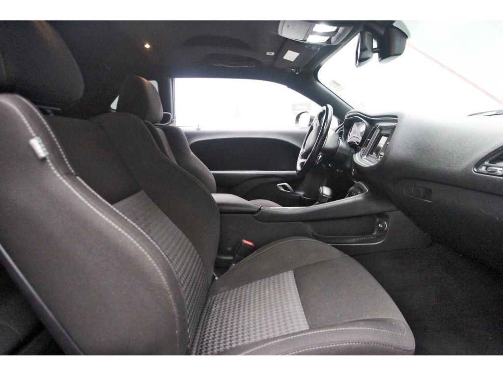 Used 2021 Dodge Challenger R/T image 26