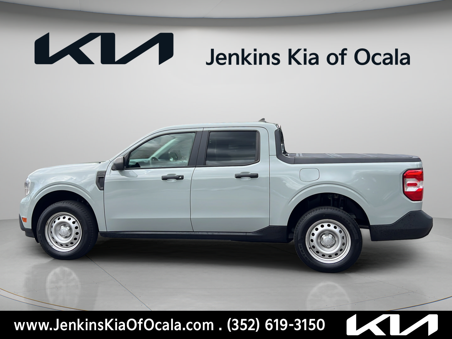 Used 2022 Ford Maverick XL FWD image 6