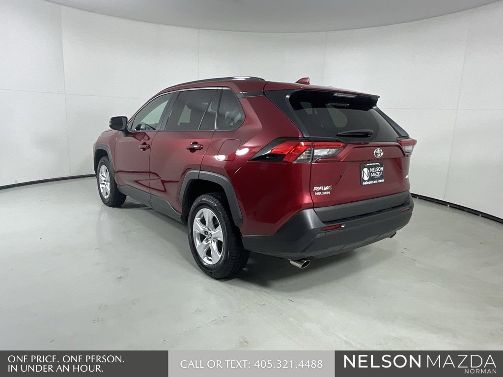 Used 2021 Toyota RAV4 XLE image 6