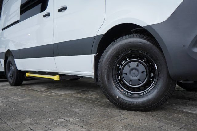 New 2026 Mercedes-Benz Sprinter 2500 image 10