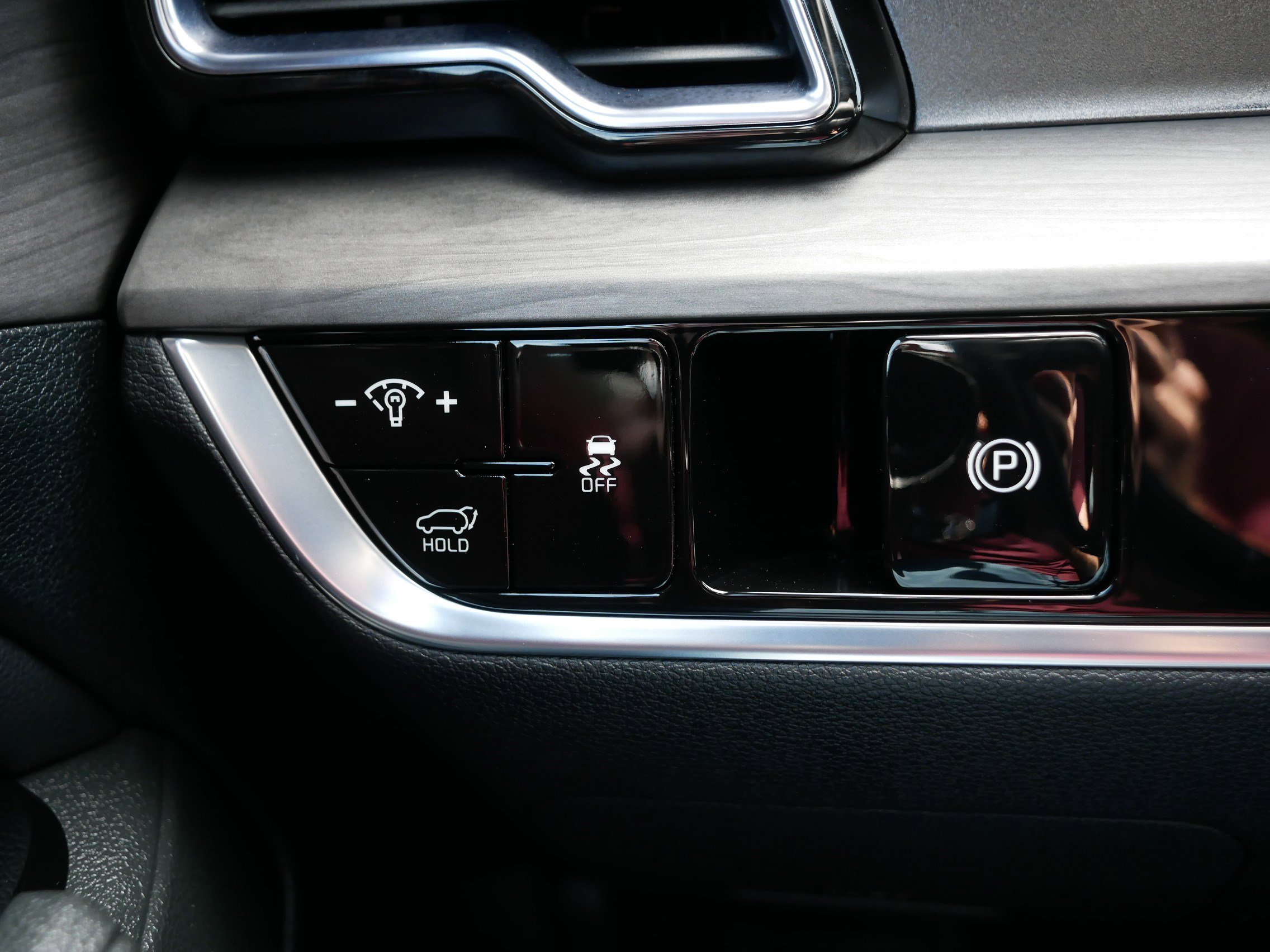 Certified 2023 Kia Sportage X-Line w/ X-Line Premium Package image 26