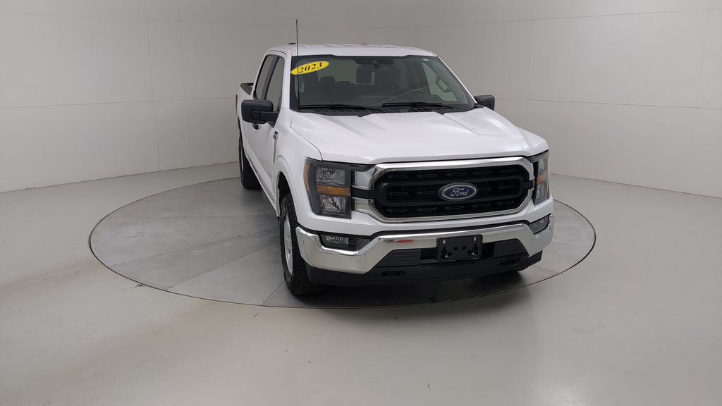 Used 2023 Ford F150 XLT w/ Trailer Tow Package AWD/4WD image 9