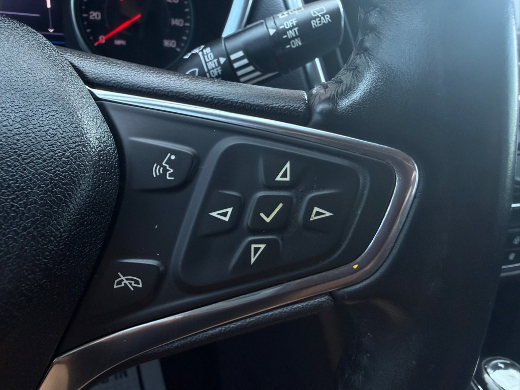 Used 2021 Chevrolet Equinox LT AWD/4WD image 12