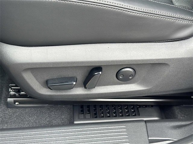 New 2026 Nissan Rogue Platinum image 23