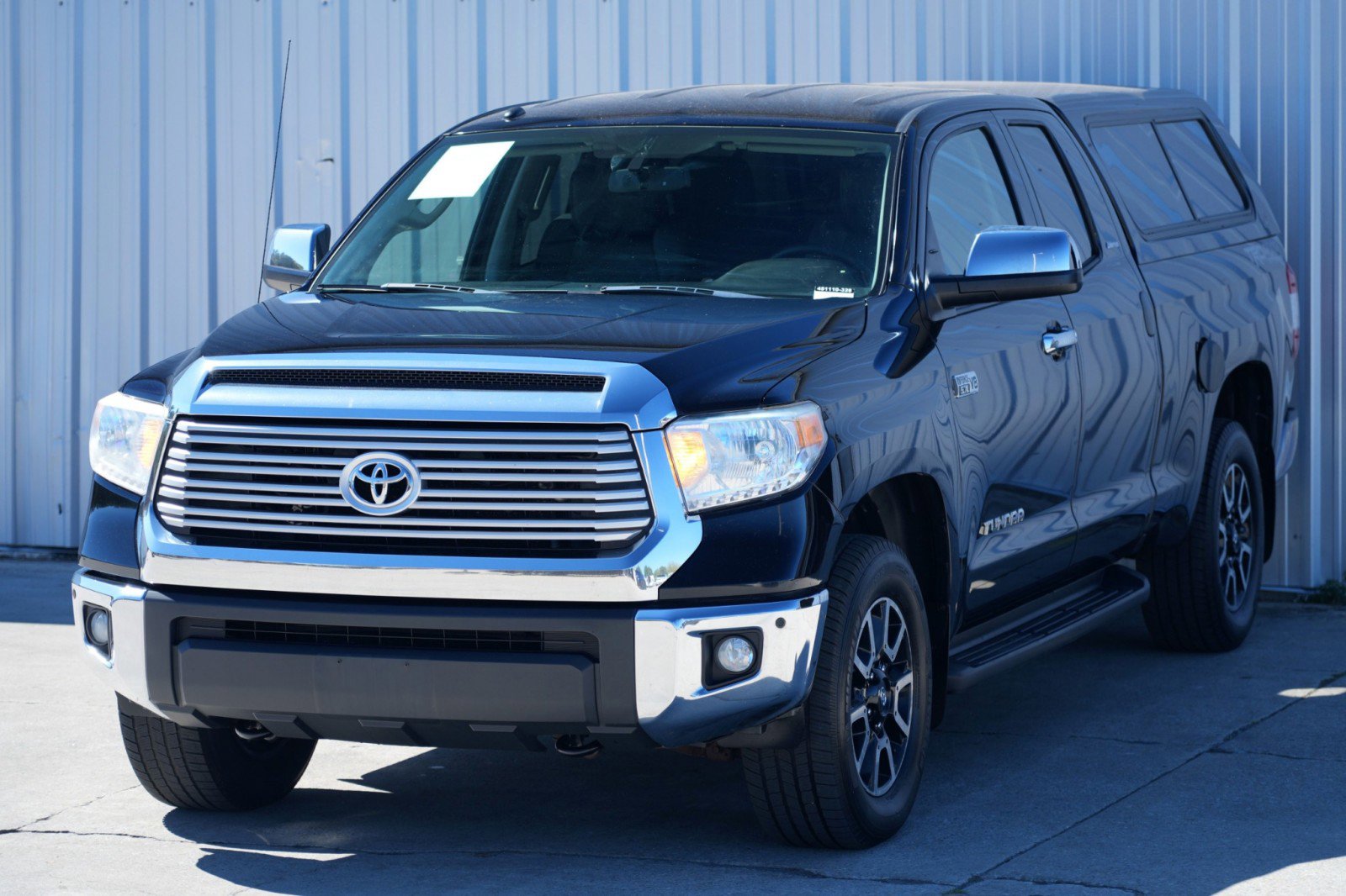 Used 2015 Toyota Tundra Limited w/ Limited Premium Package image 43