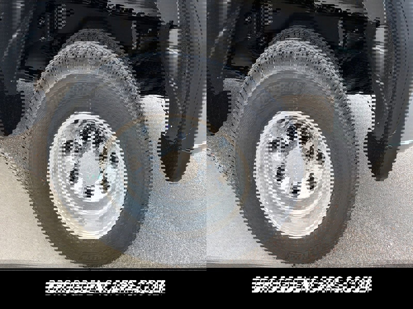 New 2026 GMC Sierra 3500 Denali Ultimate image 9