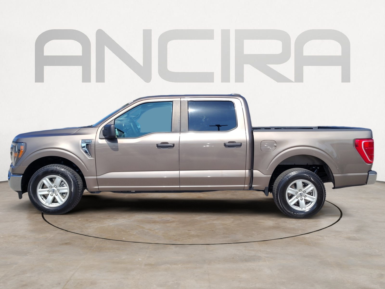 Used 2023 Ford F150 XLT RWD image 7