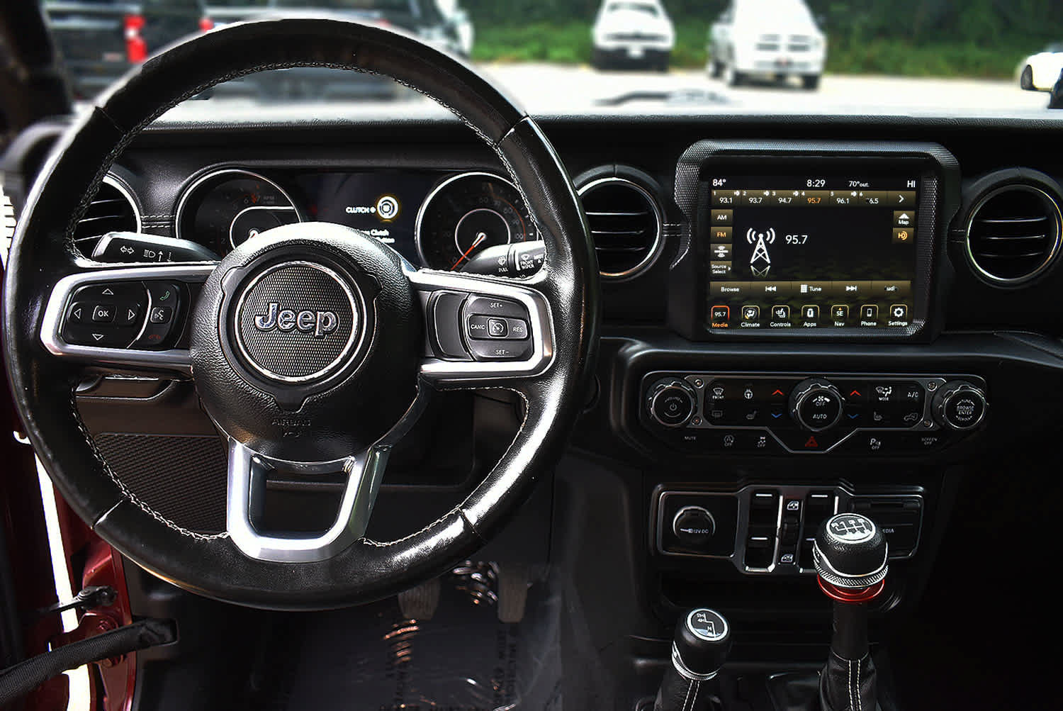 Used 2021 Jeep Wrangler Unlimited Sahara AWD/4WD image 14